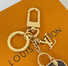 Load image into Gallery viewer, Bag Charm/Keychain
