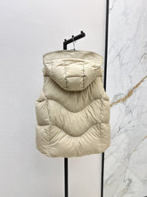 Load image into Gallery viewer, The Cube Gilet
