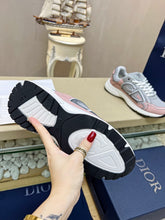 Load image into Gallery viewer, B30 Trainers
