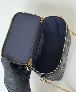 FF Vanity