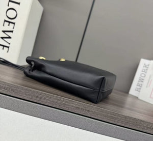 Pebble Pouch