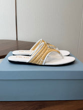 Load image into Gallery viewer, Leather Sandals
