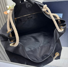 Load image into Gallery viewer, Mariner Rope Bag
