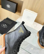 Load image into Gallery viewer, Leather Boots
