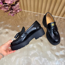 Load image into Gallery viewer, Leather Loafers
