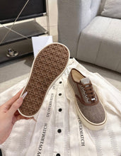 Load image into Gallery viewer, Saltwind Trainers
