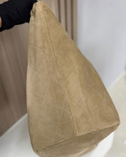 Load image into Gallery viewer, Neo Cabas Tote
