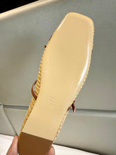 Load image into Gallery viewer, Ballerina Pumps
