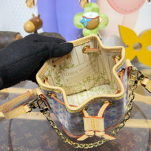 Load image into Gallery viewer, Nano Noe Bucket Bag
