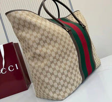 Load image into Gallery viewer, GG Duffle Tote
