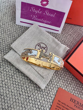 Load image into Gallery viewer, Clic Bracelet
