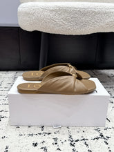 Load image into Gallery viewer, Leather Sandals
