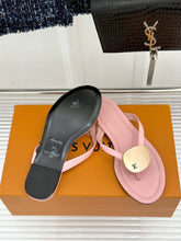 Load image into Gallery viewer, Treasure Sandals
