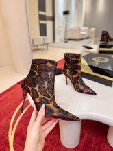 Load image into Gallery viewer, Leather Boots
