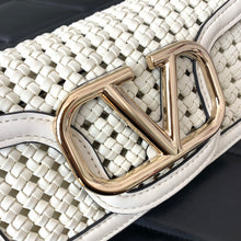 Load image into Gallery viewer, Loco Raffia Bag
