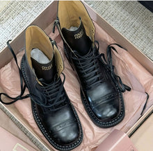 Load image into Gallery viewer, Leather Boots
