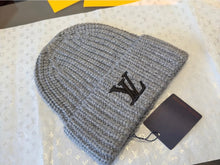 Load image into Gallery viewer, Wool Hat
