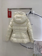 Load image into Gallery viewer, Avoce Jacket

