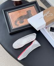 Load image into Gallery viewer, Strass Ballerina
