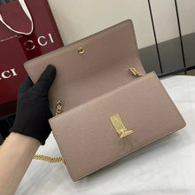 Load image into Gallery viewer, Half Horsebit Chain Bag
