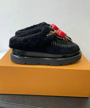 Load image into Gallery viewer, Cortina Mules
