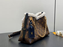 Load image into Gallery viewer, Carryall BB Teddy
