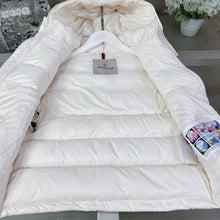 Load image into Gallery viewer, Logo Gilet
