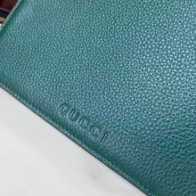 Load image into Gallery viewer, Maxi Softbit Bag
