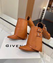 Load image into Gallery viewer, Shark Ankle Boots
