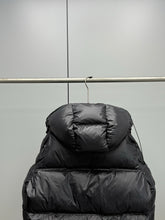 Load image into Gallery viewer, Erea Jacket
