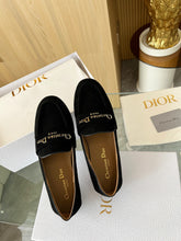 Load image into Gallery viewer, Suede Loafers

