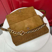 Load image into Gallery viewer, Medium Chain Bag
