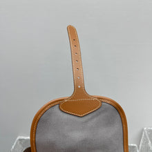Load image into Gallery viewer, Leather Backpack
