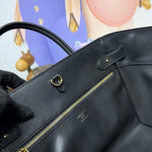 Load image into Gallery viewer, Vendome Tote
