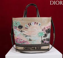 Load image into Gallery viewer, Large Book Tote
