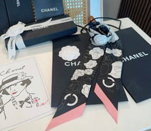 Load image into Gallery viewer, Silk Twilly Scarf
