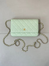 Load image into Gallery viewer, Caviar Woc
