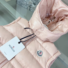 Load image into Gallery viewer, Logo Gilet
