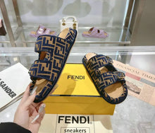 Load image into Gallery viewer, Feel Sandals
