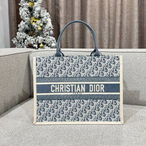 Book Tote