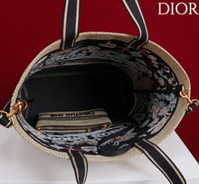 Load image into Gallery viewer, Large Book Tote
