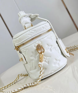 Vanity Chain Pouch