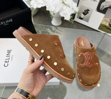 Load image into Gallery viewer, Triomphe Mules
