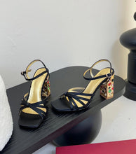 Load image into Gallery viewer, Gem Sandals
