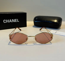 Load image into Gallery viewer, Logo Sunglasses
