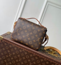 Load image into Gallery viewer, Pochette Metis
