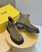 Load image into Gallery viewer, FF Suede Boots
