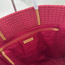 Load image into Gallery viewer, Woven Tote

