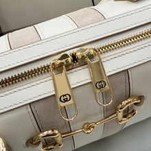 Load image into Gallery viewer, Boston Bag
