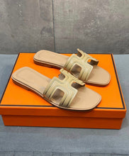 Load image into Gallery viewer, Oran Sandals
